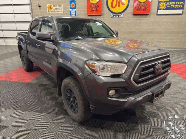 2020 Toyota Tacoma SR5 repo for sale