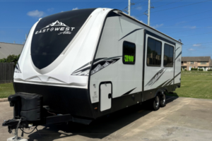 2022 East to West Alta M-2600KRB repo for sale