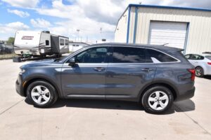 2022 Kia Sorento FRONTWHEEL DRIVE LX repo for sale