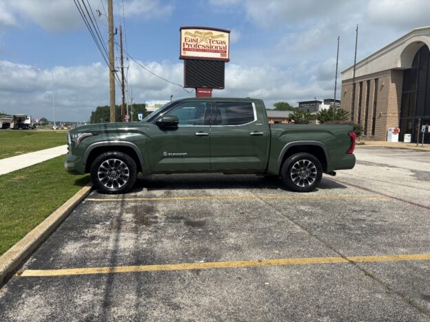 2022 TOYOTA TUNDRA LIMITED repo for sale