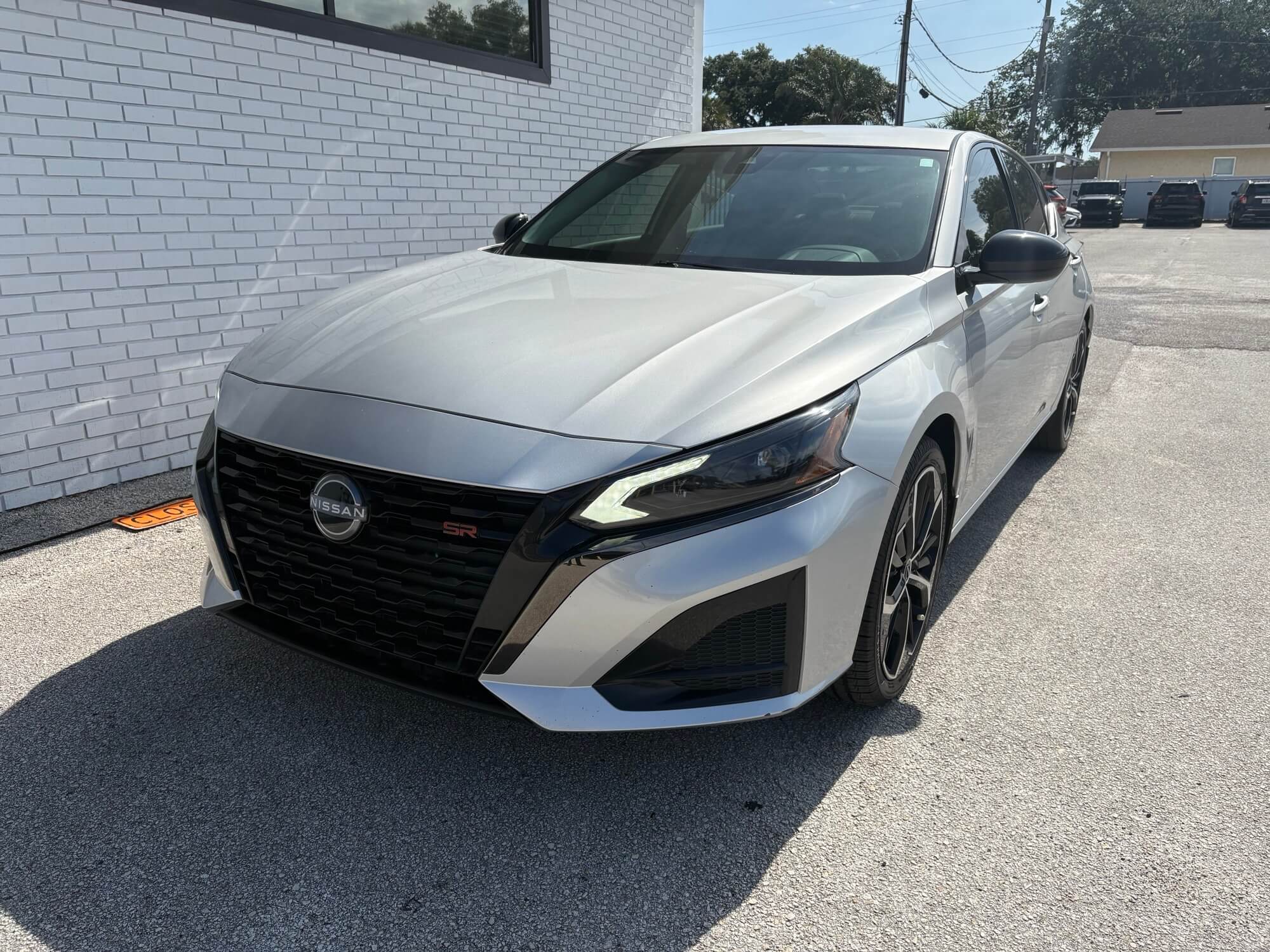 2023 Nissan Altima SR