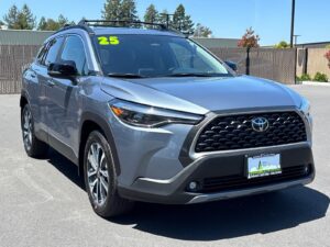 2025 Toyota Corolla Cross XLE repo for sale