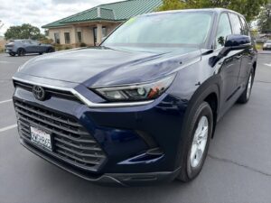 2026 Toyota Grand Highlander Hybrid LE repo for sale