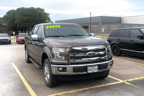 2016 Ford F150 Crew Cab Lariat Tan