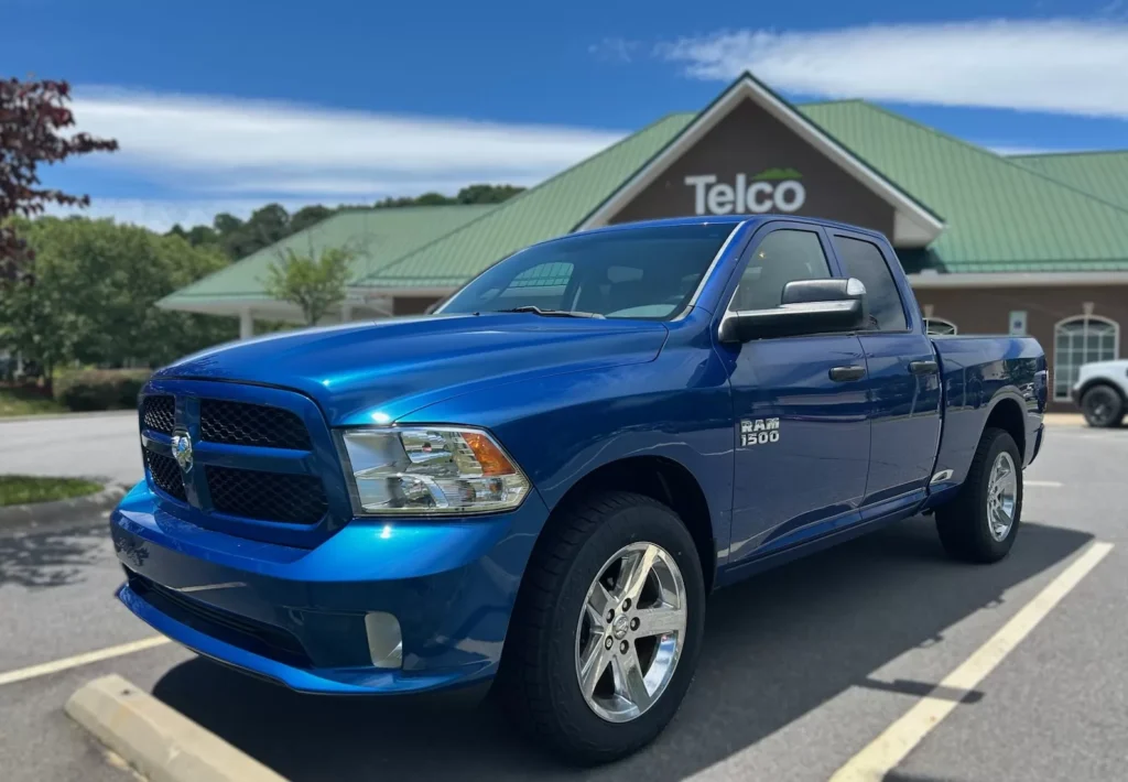 2016 RAM 1500 4WD V6