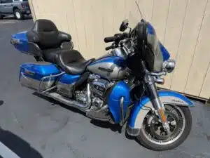 2018 Harley Davidson FLHTCU repo for sale
