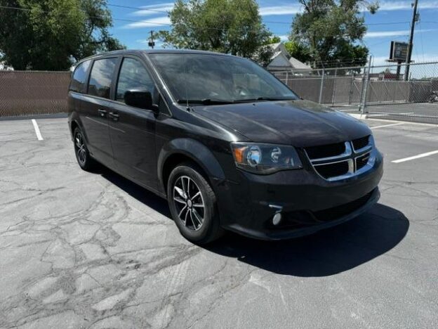 2019 Dodge Grand Caravan GT repo for sale