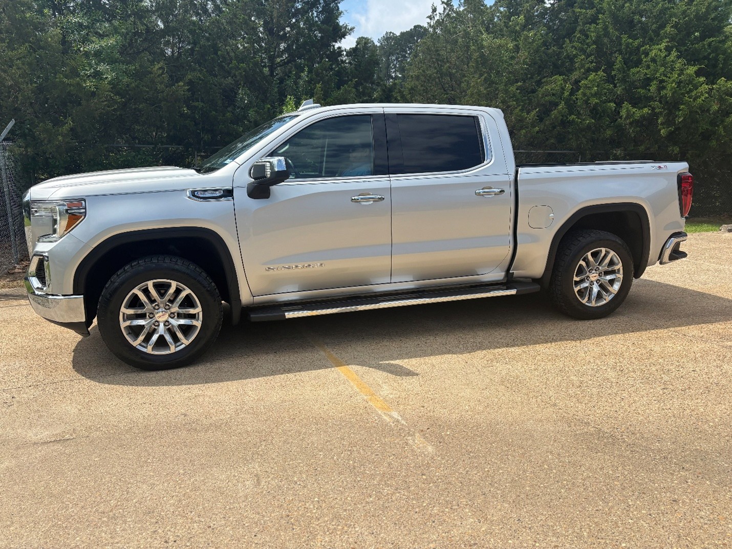 2019 GMC Sierra 1500 SLT