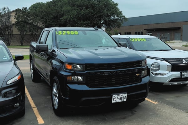 2021 Chevrolet Silverado 1500 Crew Cab Custom Blue