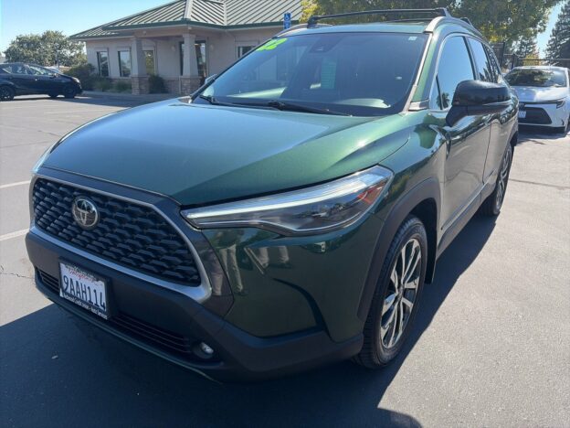 2022 Toyota Corolla Cross XLE repo for sale