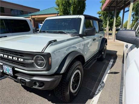 2023 Ford Bronco Black Diamond Sport Utility 4D