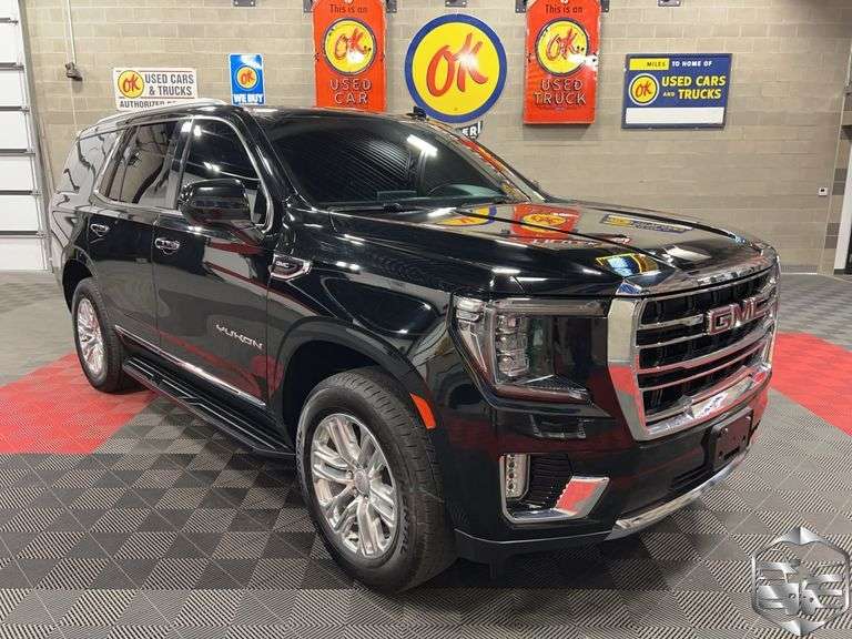2023 GMC Yukon SLT