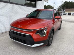 2023 Kia Niro LX