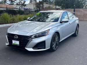 2023 Nissan Altima SL