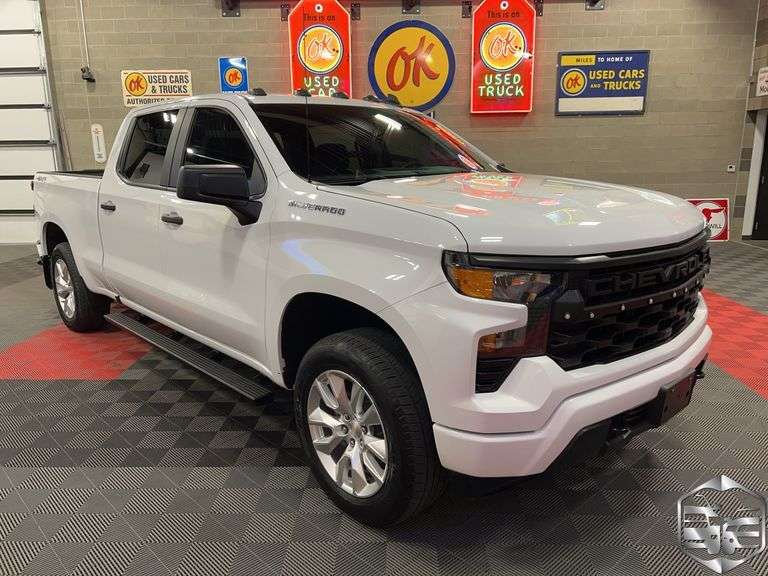 2024 Chevrolet Silverado 1500 Custom
