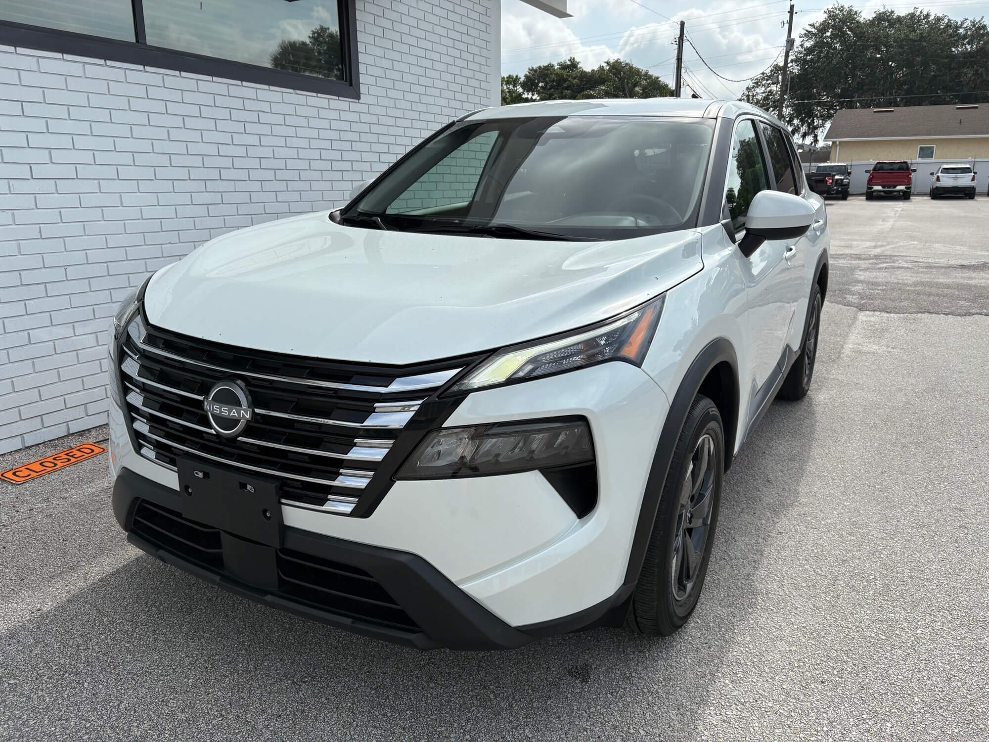 2024 Nissan Rogue SV