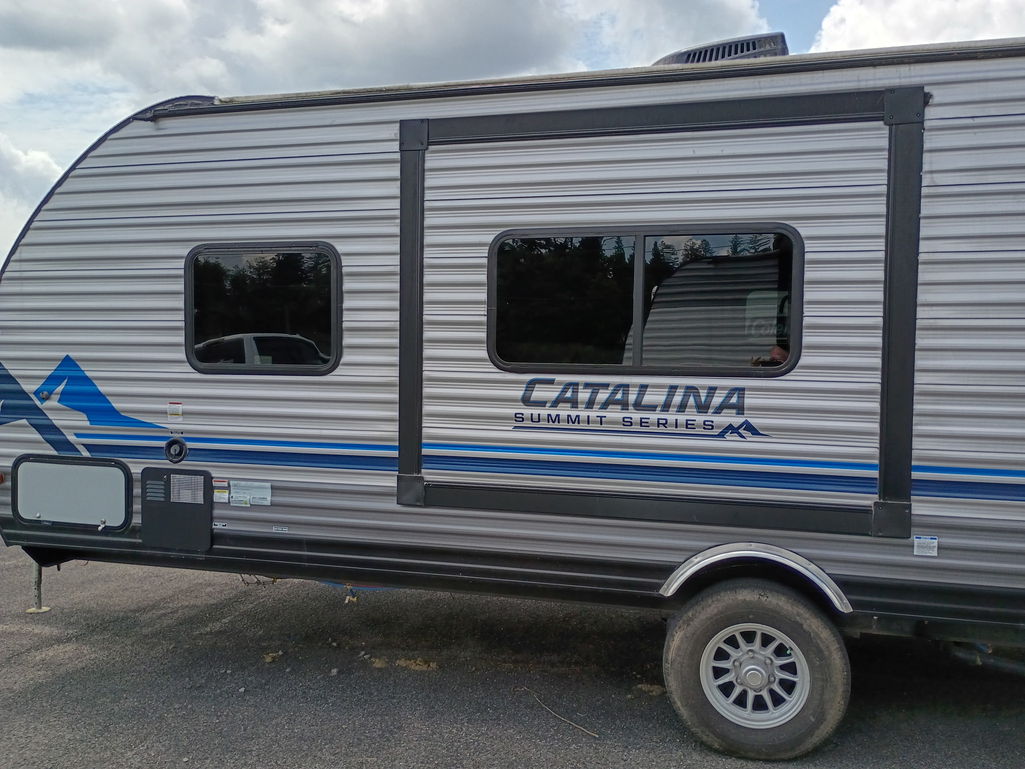 2022 Coachmen Catalina M-184 FQS