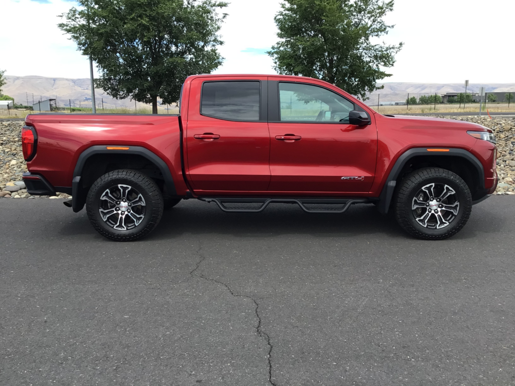 2023 GMC Canyon 2.7L 4-Cyl Turbo AT4