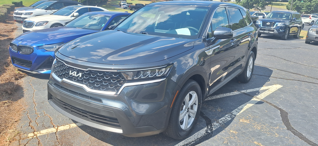 2023 Kia Sorento LX