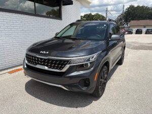 2024 Kia Seltos repo for sale