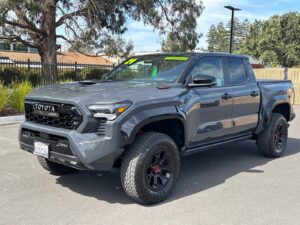 2024 Toyota Tacoma i-FORCE MAX TRD Pro repo for sale
