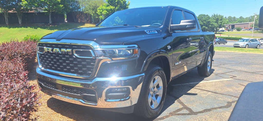 2026 Ram 1500 Big Horn Crew Cab 4WD