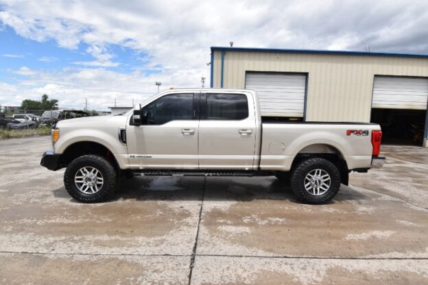 2017 Ford F-250 Super Duty Lariat repo for sale