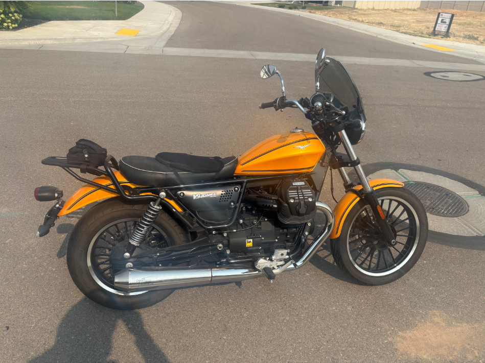 2017 Moto Guzzi V9 Roamer Cruiser