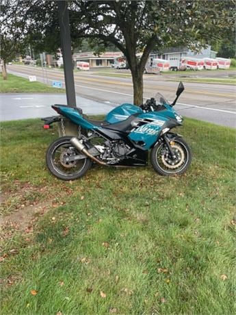 2021 KAWASAKI EX400H