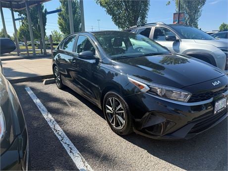 2023 Kia Forte LXS Sedan 4D