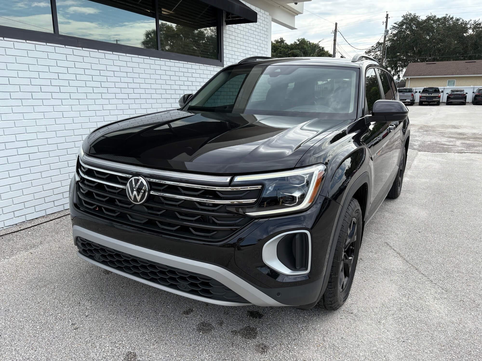 2024 Volkswagen Atlas Peak Edition