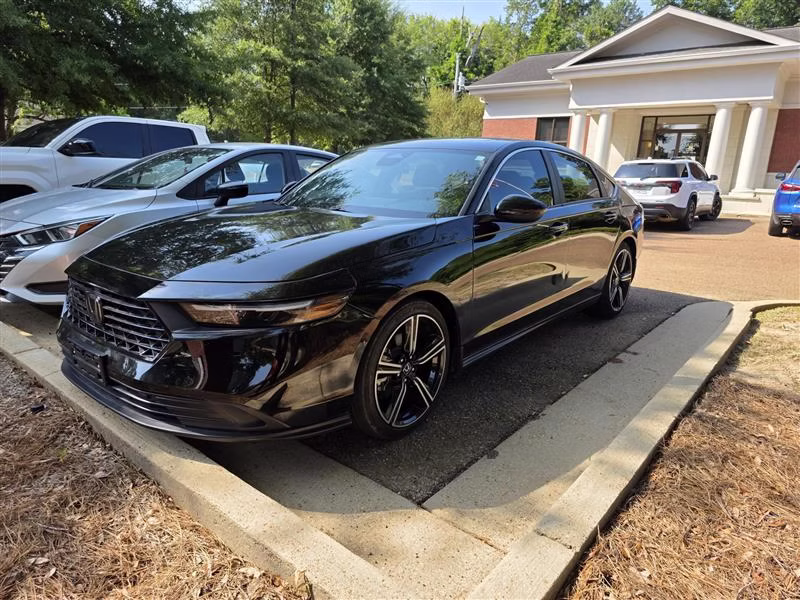 2025 Honda Accord Hybrid