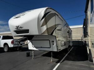 2015 KeyStone Cougar Xlite
