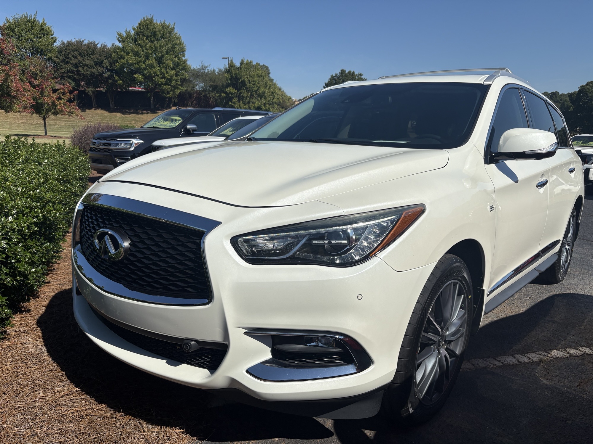 2019 Infiniti QX60 Essential