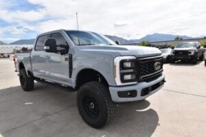 2025 Ford F-250 Super Duty Lariat repo for sale