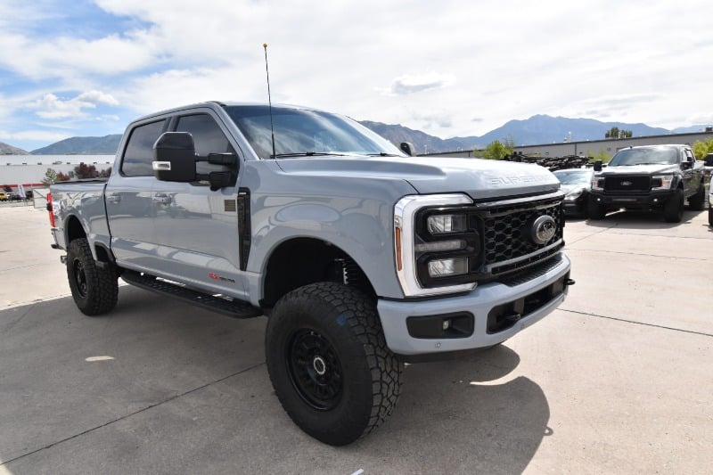 2025 Ford F-250 Super Duty Lariat